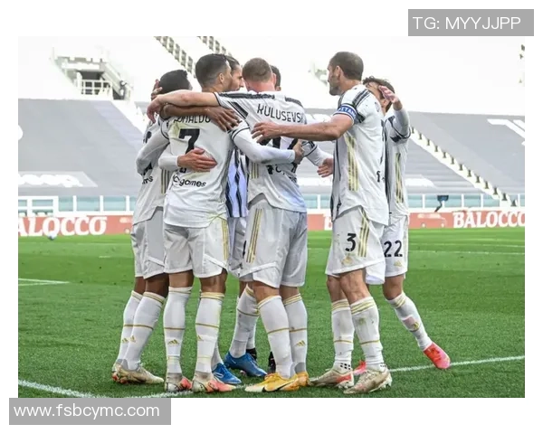 意甲焦点战曼联大胜尤文图斯乌龙球引发全场狂欢与转会传闻